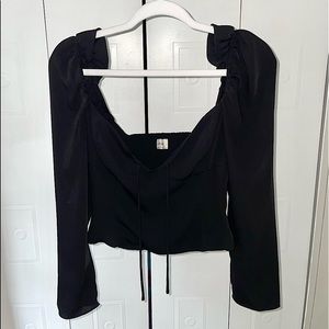 Aritzia Wilfred Black Cropped Top